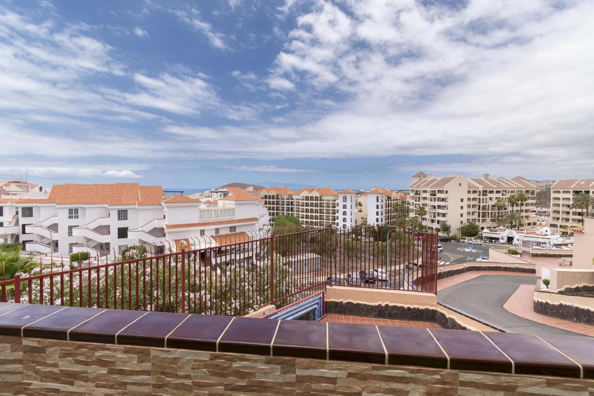 The Heights Apartment Los Cristianos لوس كريستيانوس المظهر الخارجي الصورة