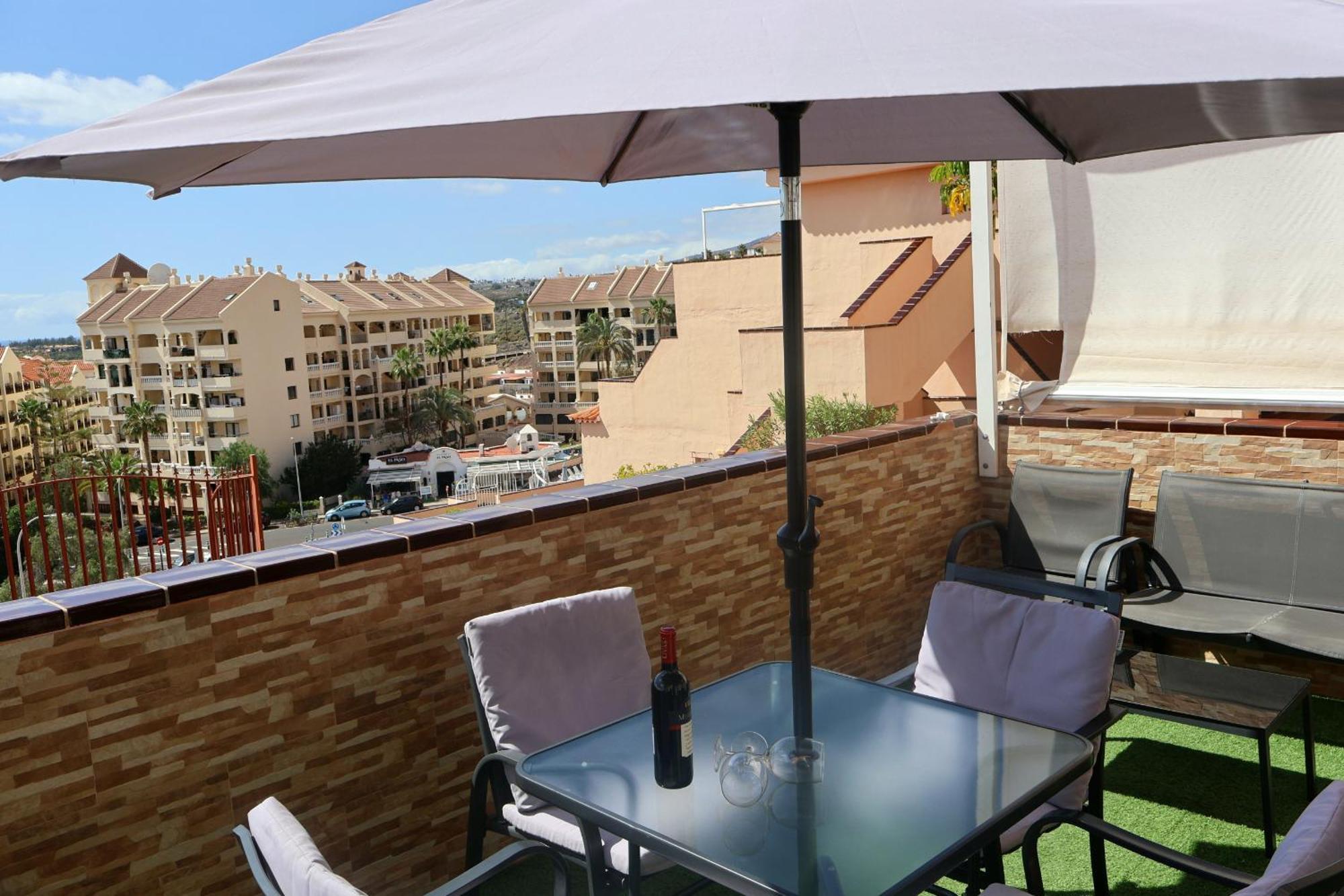 The Heights Apartment Los Cristianos لوس كريستيانوس المظهر الخارجي الصورة
